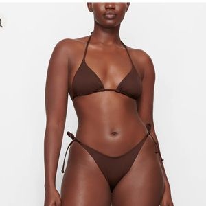 Skims bikini
